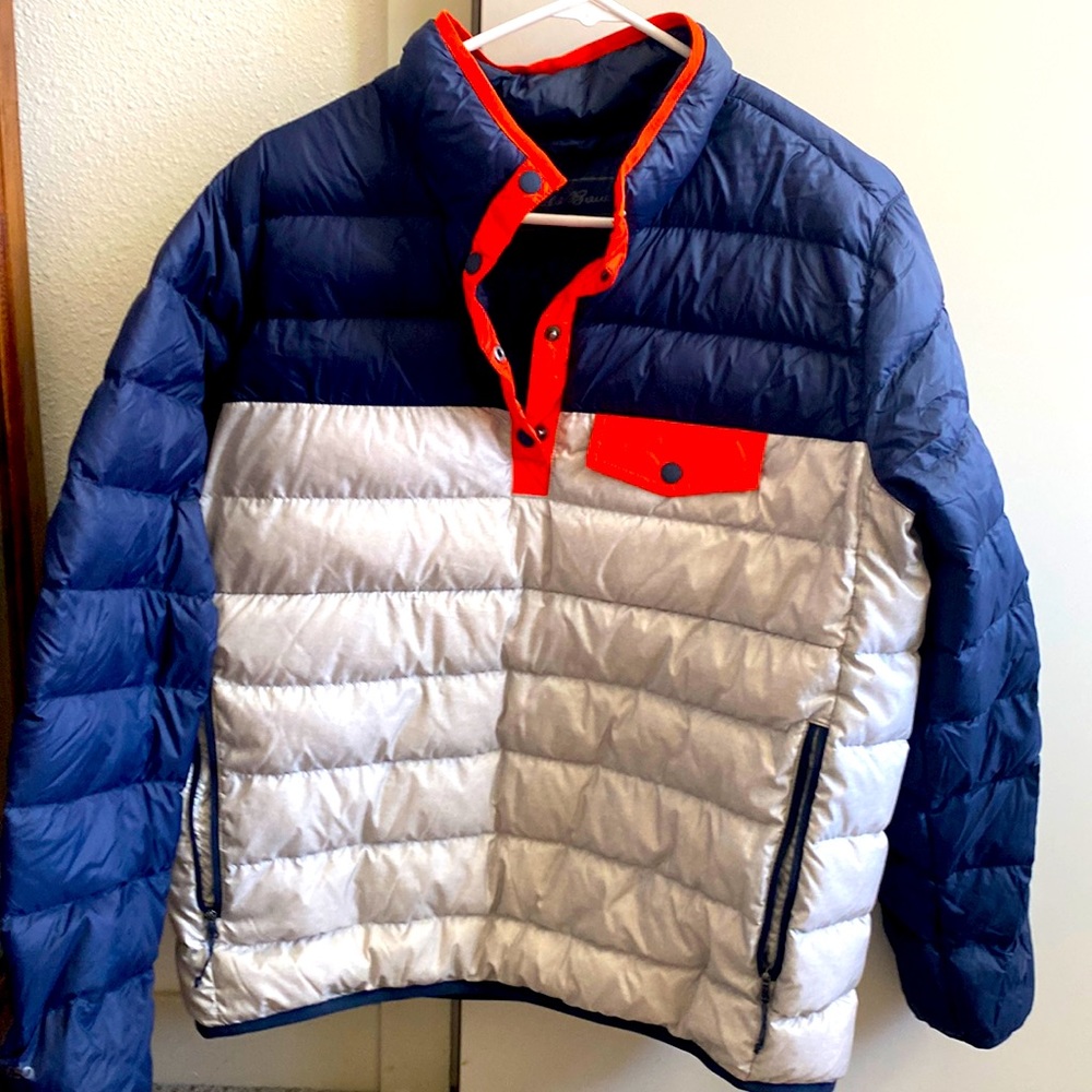 Eddie Bauer pull over puffer